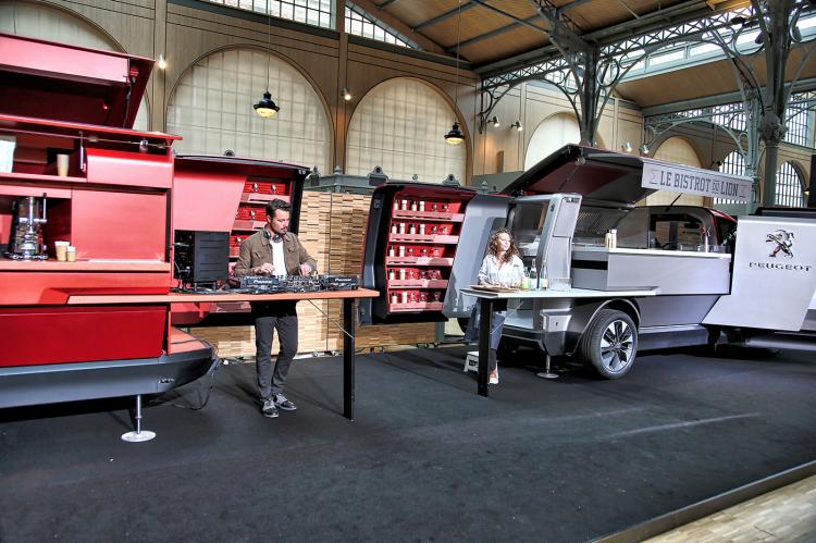  - Peugeot Foodtruck