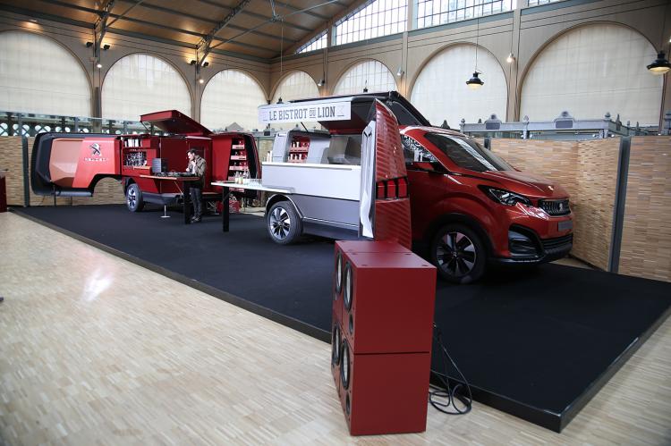  - Peugeot Foodtruck