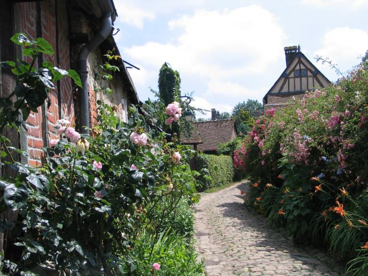  - Gerberoy, petit village de Picardie