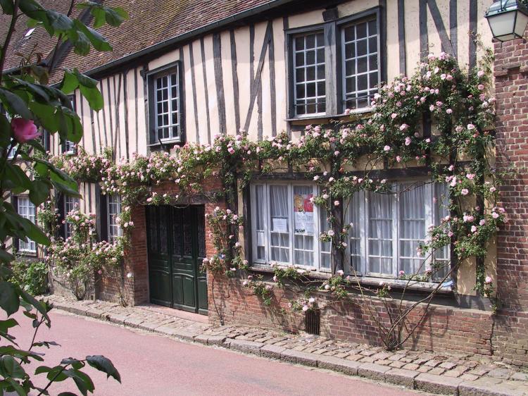  - Gerberoy, petit village de Picardie