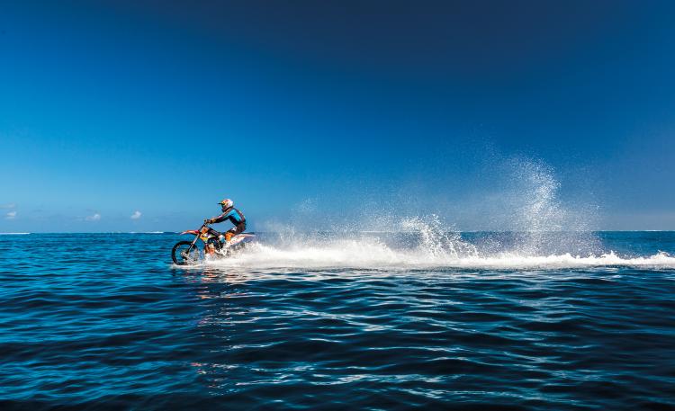  - DC x Robbie Maddison : pipe dream