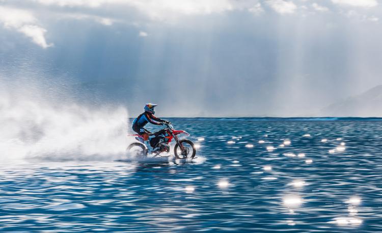  - DC x Robbie Maddison : pipe dream