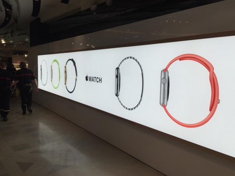  - Photos de l'Apple Watch Shop des Galeries Lafayette