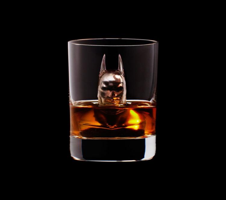  - DIAPO. Sculpture 3D : Suntory réinvente le "Whisky on the Rocks"