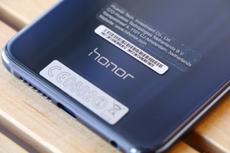  - Le Honor 8 sous tous les angles