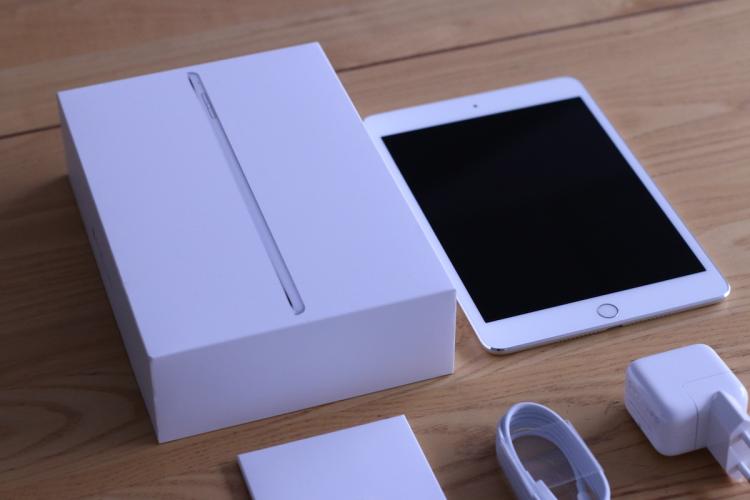  - iPad Mini 4 - unboxing