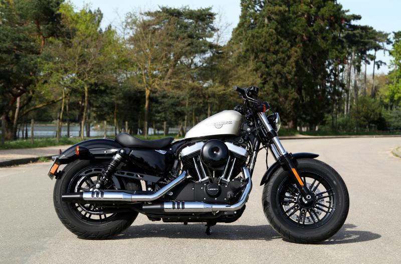  - Harley-Davidson XL1200X FORTY-EIGHT