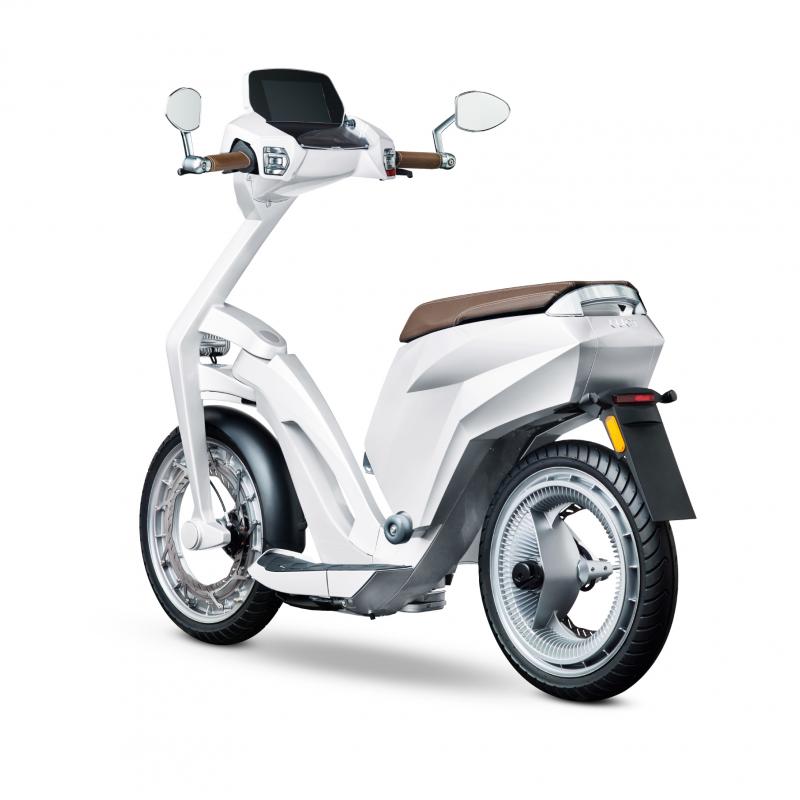  - Ujet, un scooter électrique révolutionnaire