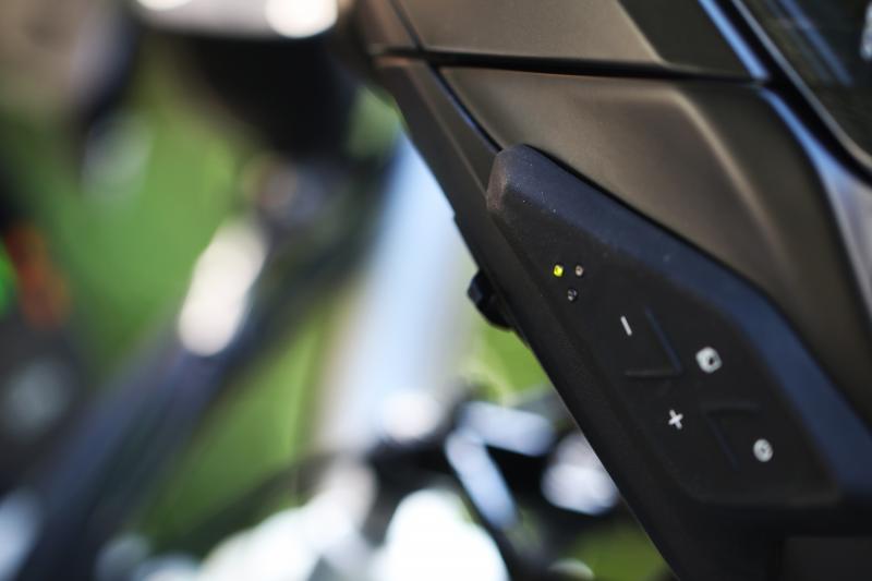  - BMW Motorrad Connected et casque connecté