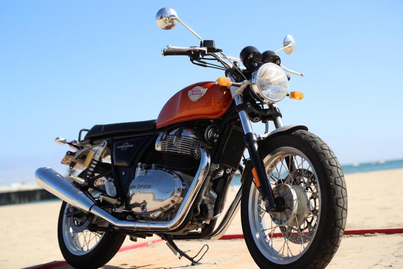  - Royal Enfield 650 Interceptor et Continental GT