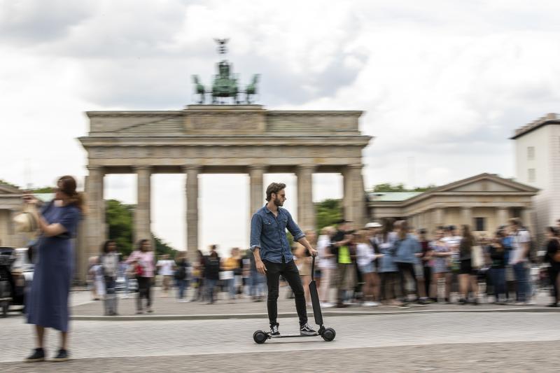  - L'Audi e-tron Scooter : les photos du scooter électrique