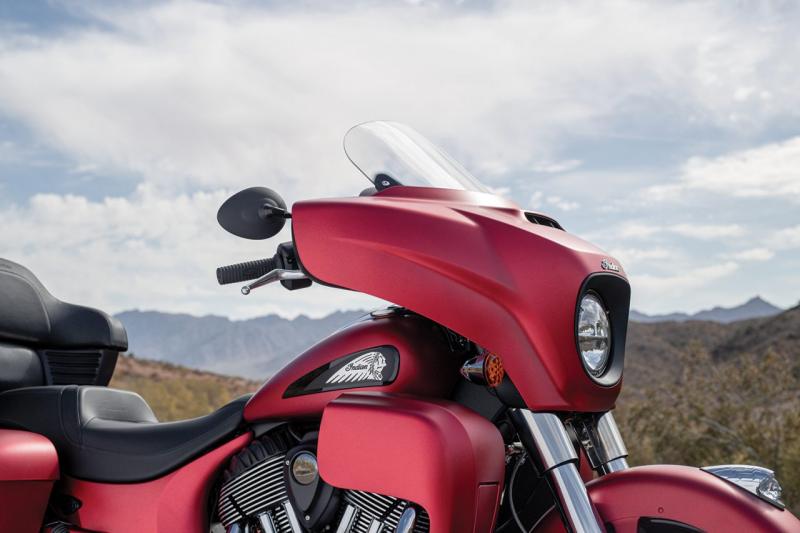  - Indian Motorcycle Roadmaster Dark Horse | Nouveau moteur et nouveau look