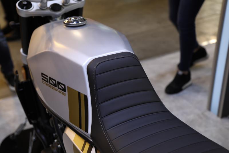  - Brixton Crossfire 500 / 500 X | Le duo A2 rétro-futuriste à l'EICMA 2019