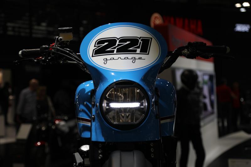  - Yamaha XSR 700 Violante | La préparation Garage 221 à l'EICMA 2019