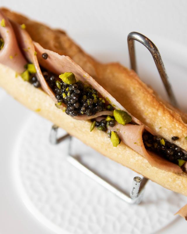  - Café Prunier | La baguette caviar pour remplacer le jambon/beurre