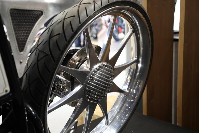  - Salon du 2 Roues | La BMW Departed par Custom Works ZON