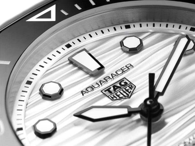  - Tag Heuer Aquaracer Professional 300