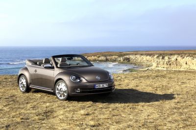  - Volkswagen Coccinelle Cabriolet TDI 140 Sport et TSI 105 Vintage