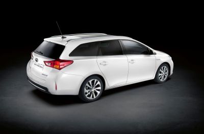  - Auris Touring Sports