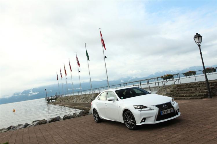  - Lexus IS300 F Sport