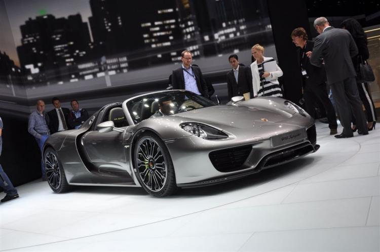  - Porsche 918 Sypder