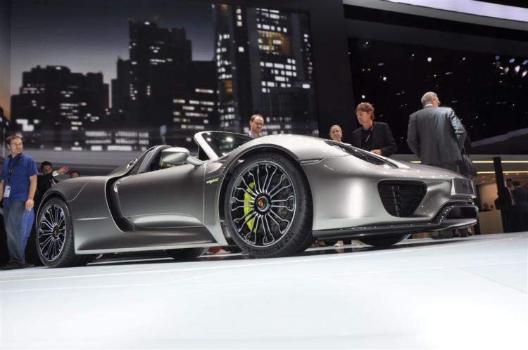  - Porsche 918 Sypder