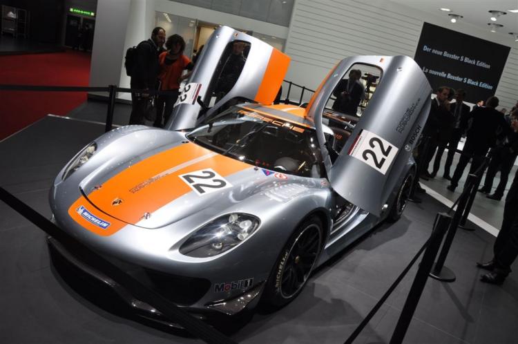  - Porsche 918 RSR