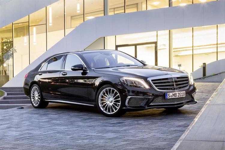  - Mercedes S65 AMG