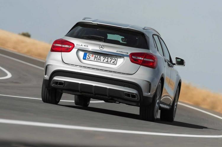  - Mercedes GLA 45 AMG