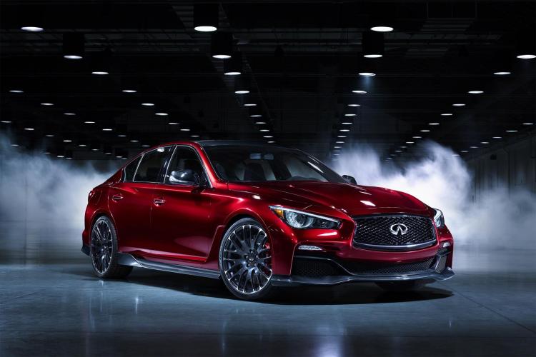  - Infiniti Q50 Eau Rouge