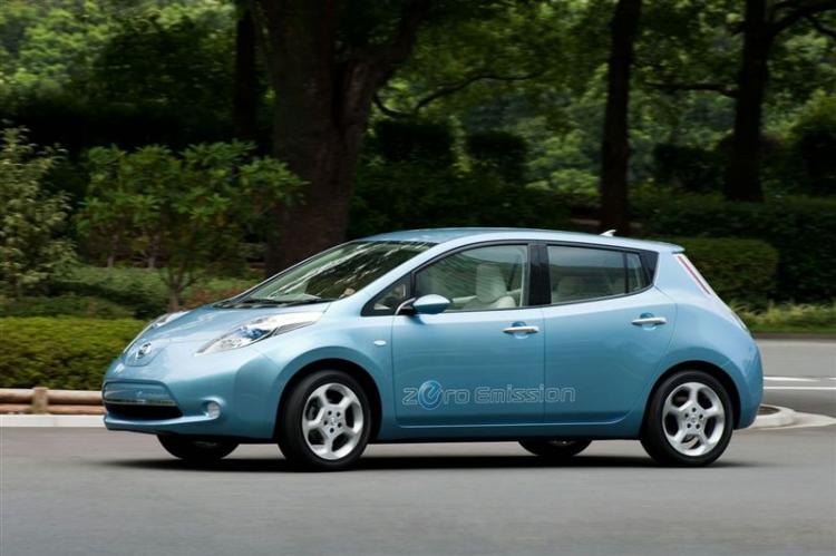  - Nissan Leaf