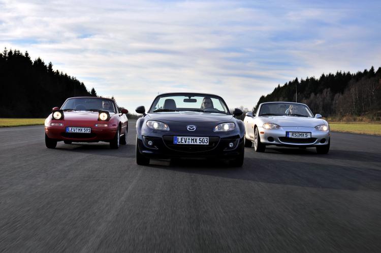  - Mazda célèbre les 25 ans de la MX-5