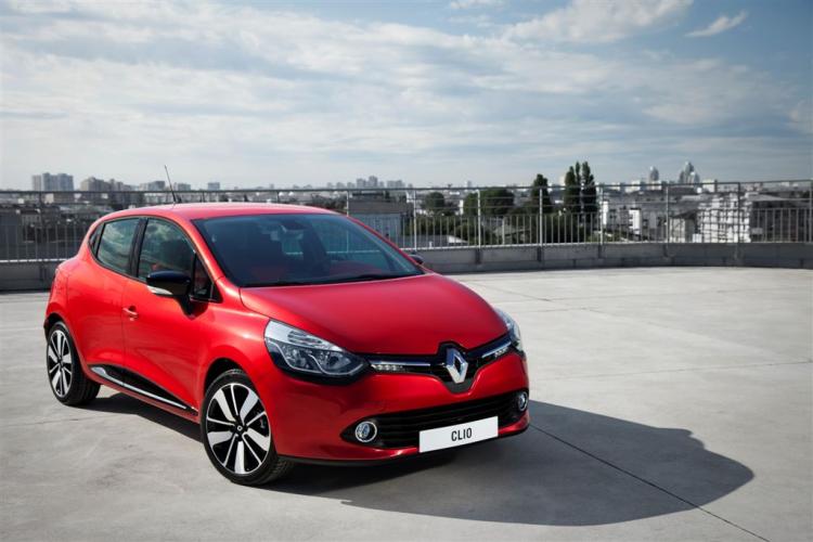  - Renault Clio 4