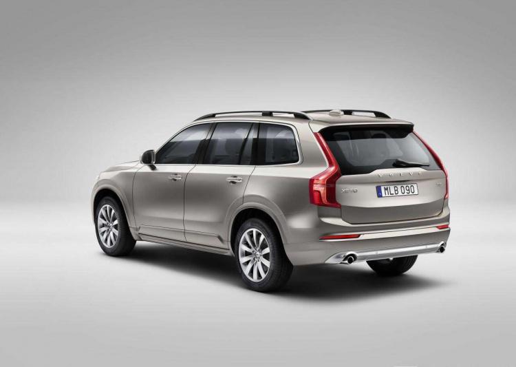  - Volvo XC90 2015