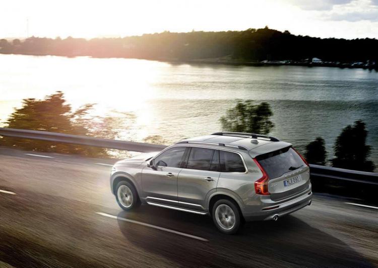  - Volvo XC90 2015