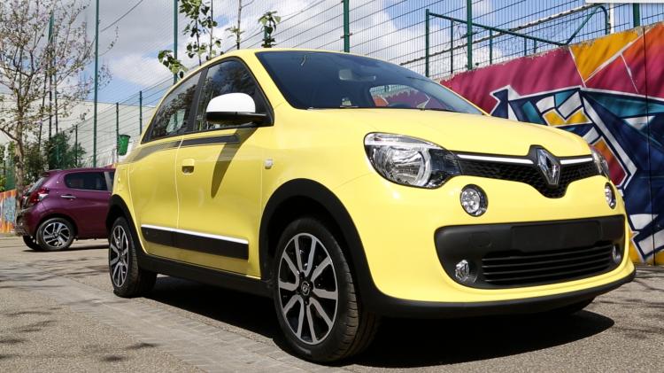  - Comparatif Peugeot 108 / Renault Twingo (2014)