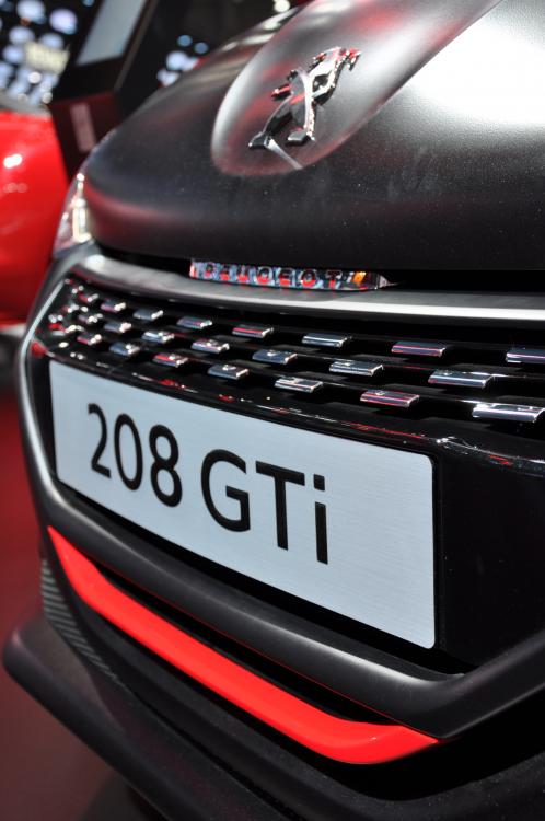  - Peugeot 208 GTi 30th