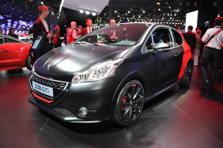  - Peugeot 208 GTi 30th