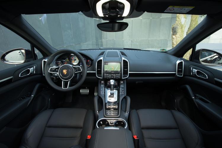  - Essai Porsche Cayenne 2014