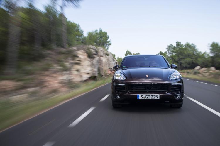  - Essai Porsche Cayenne 2014