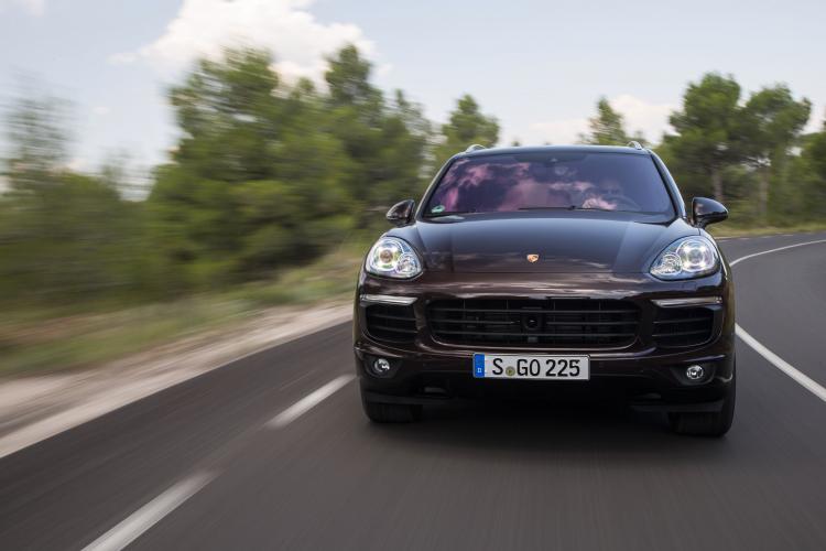  - Essai Porsche Cayenne 2014