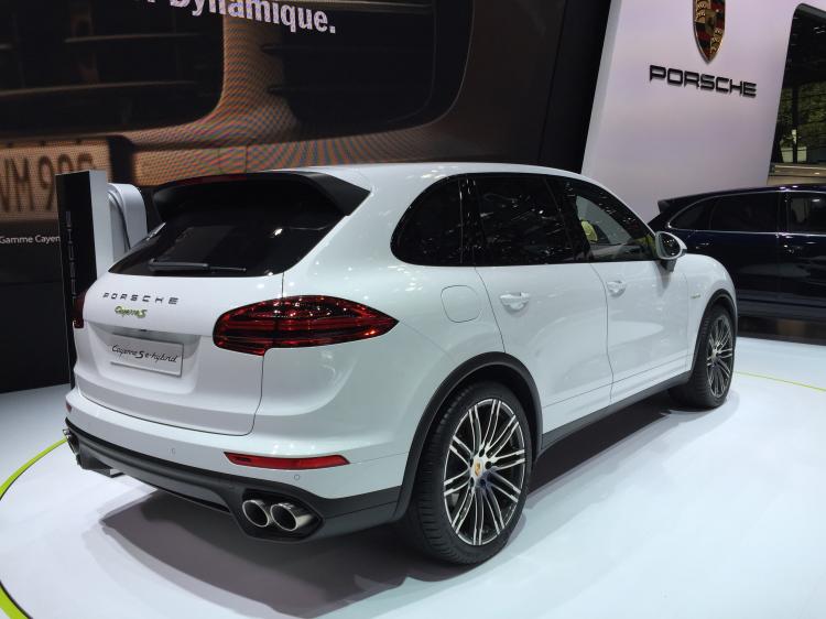  - Porsche Cayenne S E-Hybrid