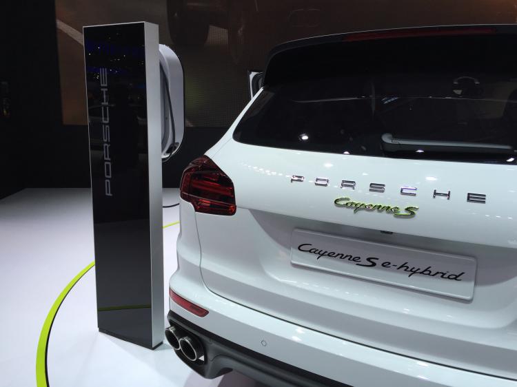  - Porsche Cayenne S E-Hybrid