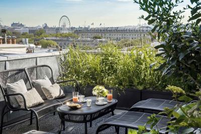 Le Narcisse Blanc & Spa, un écrin de raffinement à deux pas des Invalides