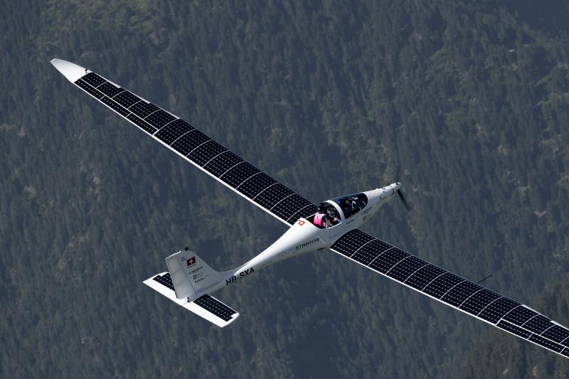  - SolarStratos et Géraldine Fasnacht défient les lois de la gravité depuis un avion électrique et solaire