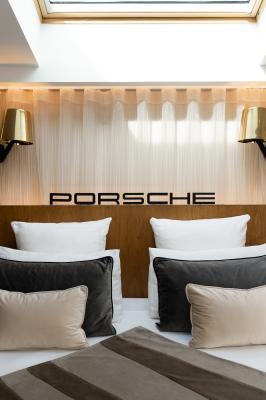 Porsche chez Maison Albar Hotels