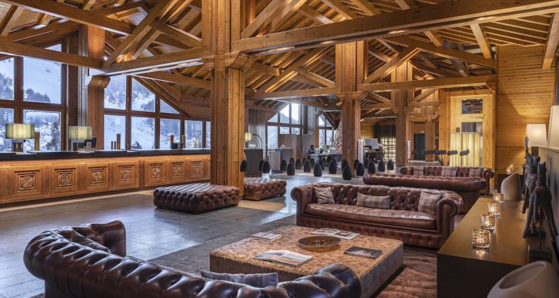 Un autre monde… à cheval sur une frontière, l’Andorre - A Soldeu, le Sport Hotels Hermitage & Spa est le seul hôtel 5 étoiles de la Principauté, et fait partie des Leading Hotels of the World.