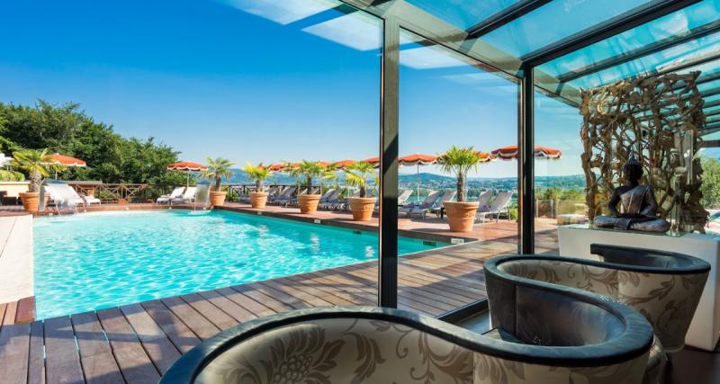 Les plus beaux hôtels avec spa à Annecy - Voir la vie en couleurs aux Trésoms Lake & Spa Resort