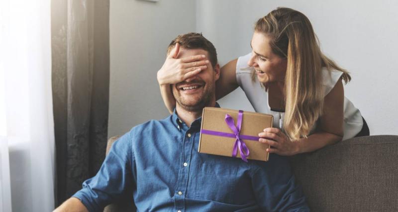  - 8 idées de cadeaux à offrir à un homme