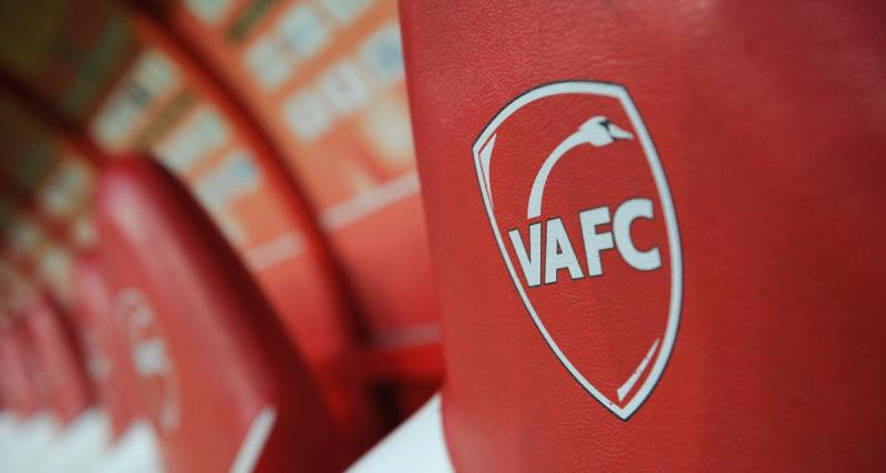  - Valenciennes : le club dévoile son nouveau maillot